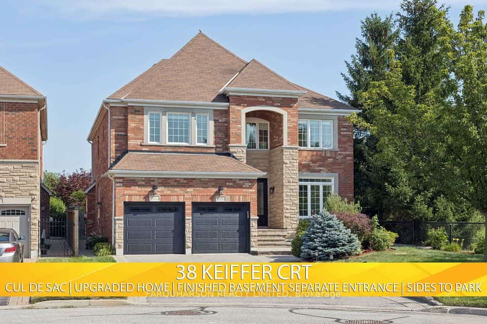 38 Keiffer Court, Whitby, ON L1P 0A9