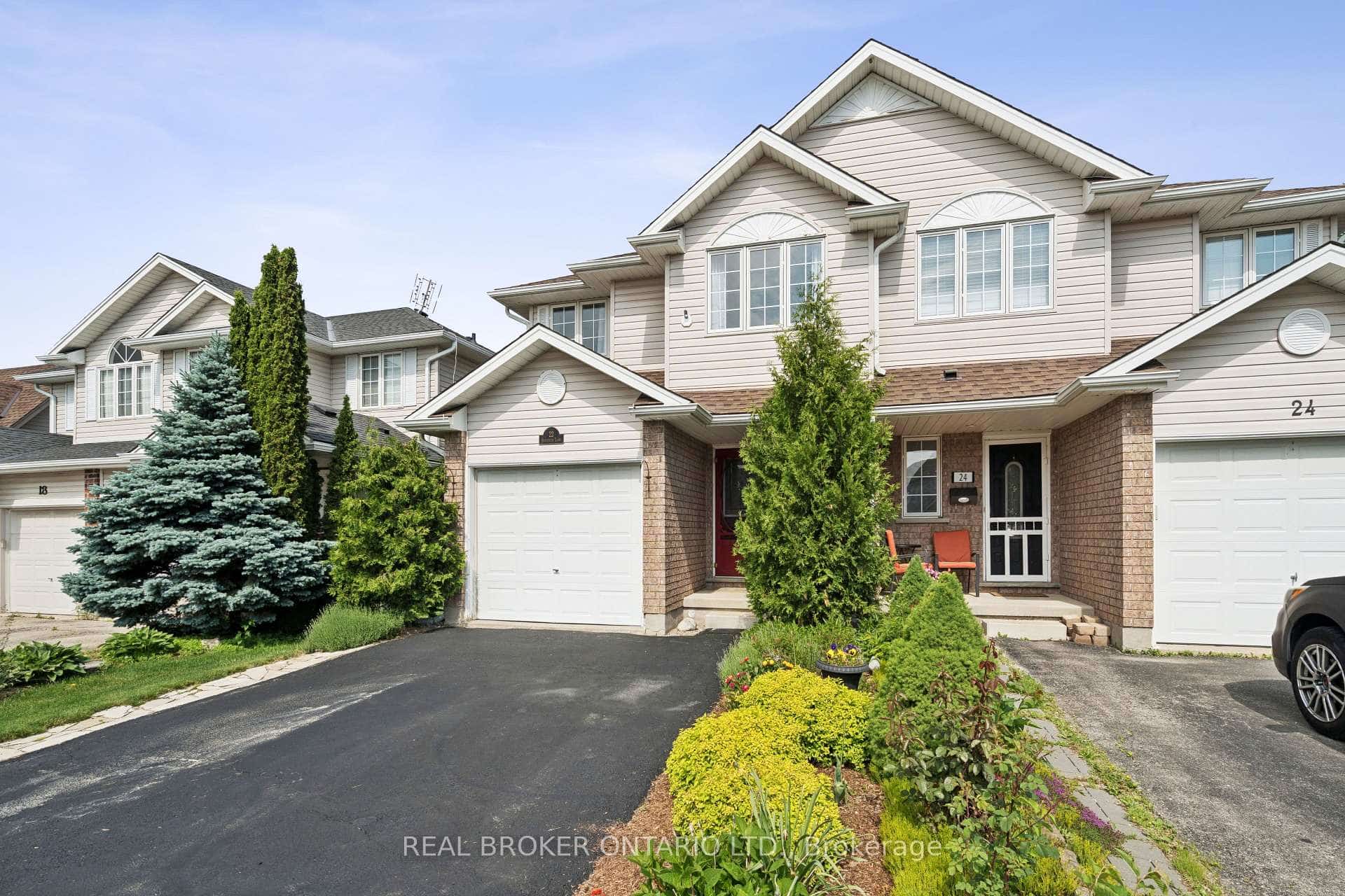 22 Sandcreek Lane, Guelph, ON N1E 7K9