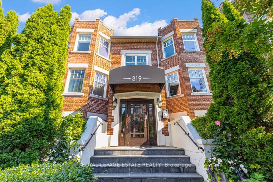 319 Lonsdale Road #1D, Toronto, ON M4V 1X3
