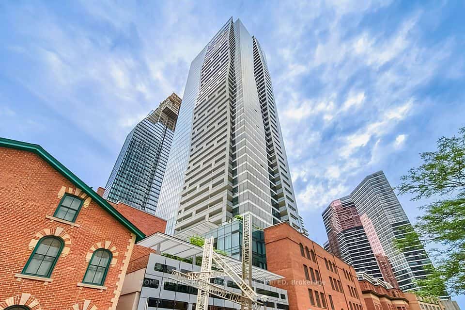 5 St Joseph Street #3404, Toronto, ON M4Y 1J6