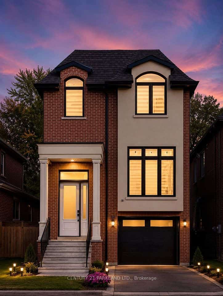30 Glen Echo Avenue, Toronto, ON M4N 2E1