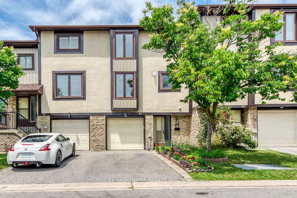 29 Fundy Bay Boulevard #95, Toronto, ON M1W 3A2