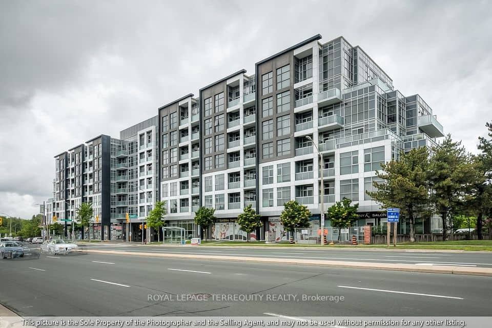 8763 Bayview Avenue, Richmond Hill