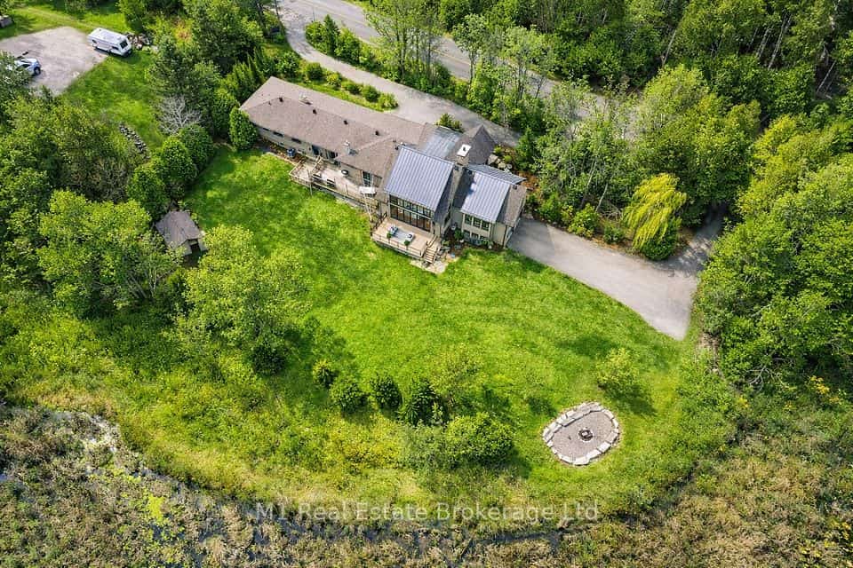 13569 Dublin Line, Halton Hills, ON L7J 2L7