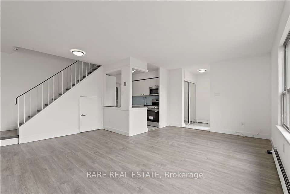 7555 Goreway Drive #157, Mississauga, ON L4T 3M9