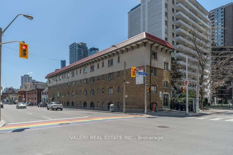608 Church Street #A2, Toronto, ON M4Y 2E7