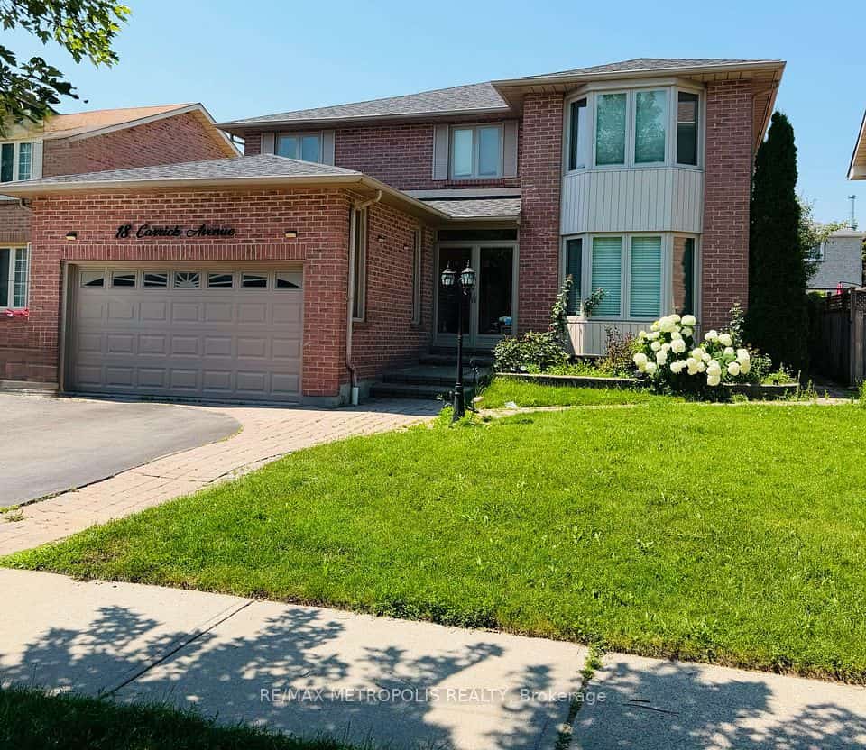 18 Carrick Avenue, Ajax, ON L1T 2P4