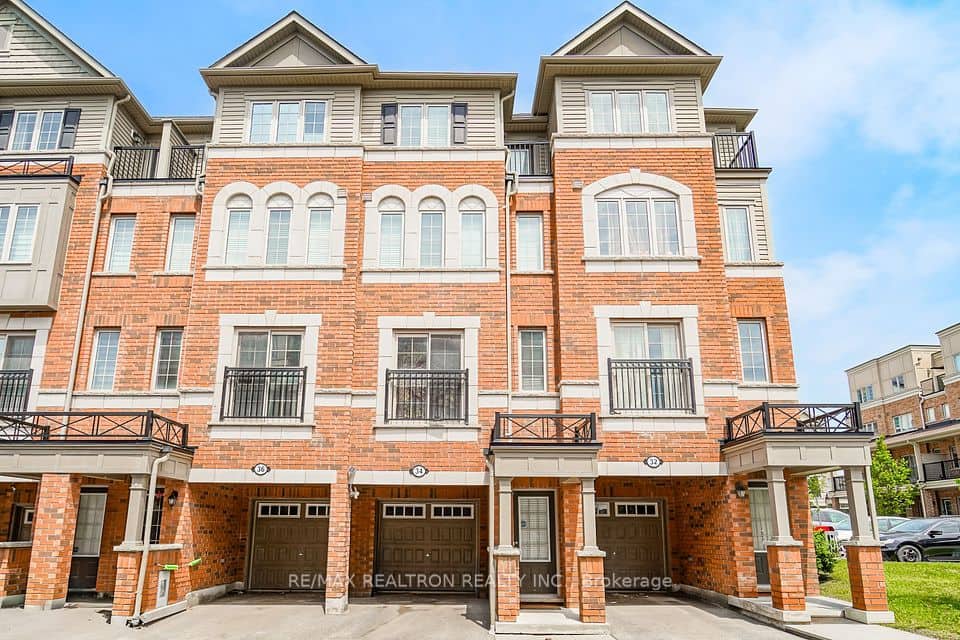 34 Glenstal Path, Oshawa