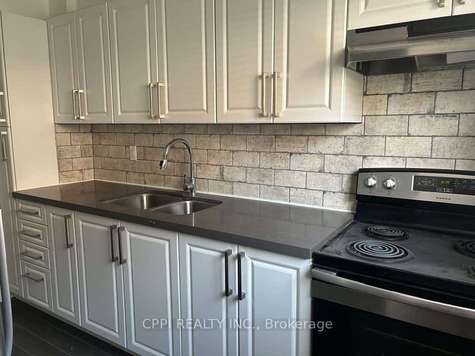 69 Godstone Road #127, Toronto, ON M2J 3C8