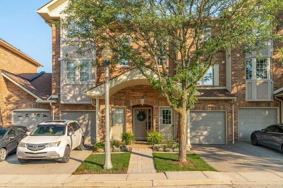 4045 Upper Middle Road, Burlington