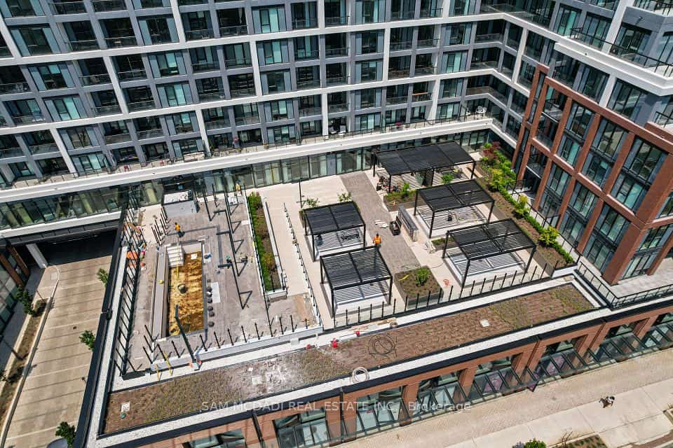 858 Dupont Street, Toronto
