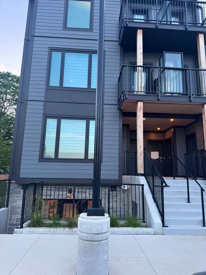 708 Woolwich Street #402, Guelph, ON N1H 3Z1