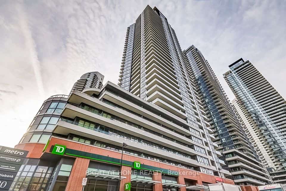 2212 Lake Shore Boulevard W #2710, Toronto, ON M8V 0C2