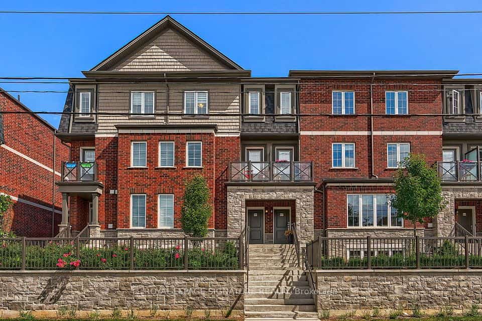 445 Ontario Street S #68, Milton, ON L9T 9K4