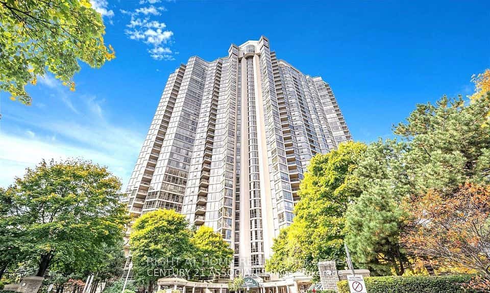 45 Kingsbridge Garden Circle #2105, Mississauga, ON L5R 3K4
