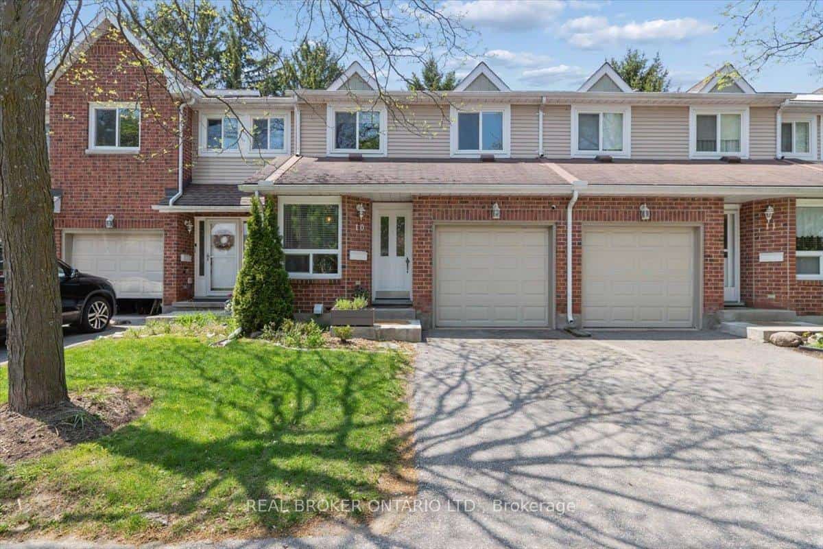 180 Highland Crescent #10, Kitchener, ON N2M 5K5