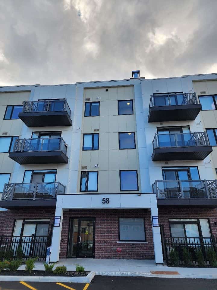58 Sky Harbour Drive #414, Brampton, ON L6Y 6J1