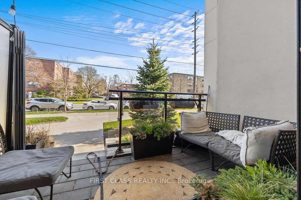 1 Neighbourhood Lane, Toronto