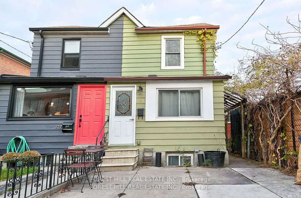 325 Westmoreland Avenue N, Toronto, ON M6H 3A6