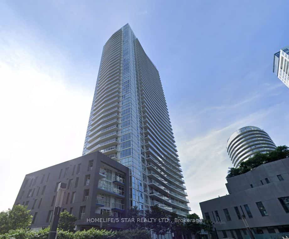 75 QUEENS WHARF Road #910, Toronto, ON M5V 0J8