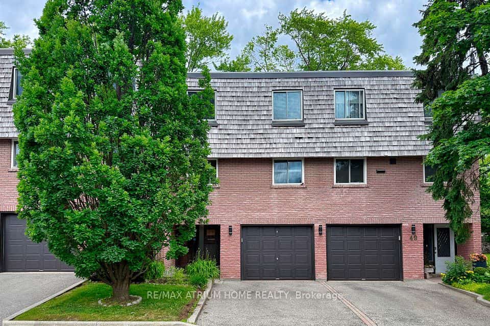 2145 Sherobee Road #48, Mississauga, ON L5A 3G8