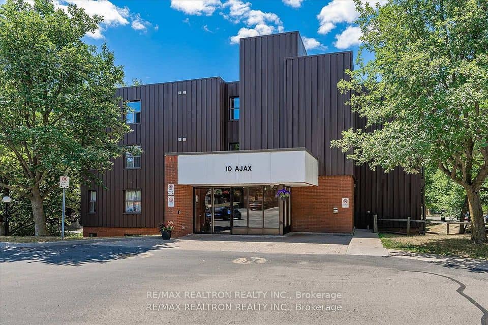10 Ajax Street, Guelph, Guelph
