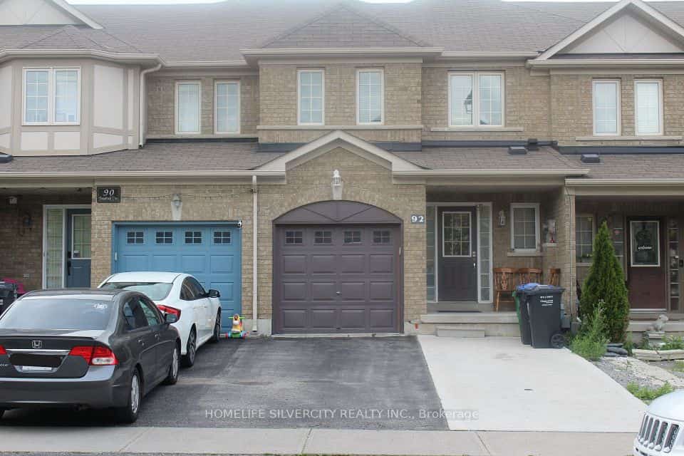 92 Tomabrook Crescent, Brampton, ON L6R 0V4