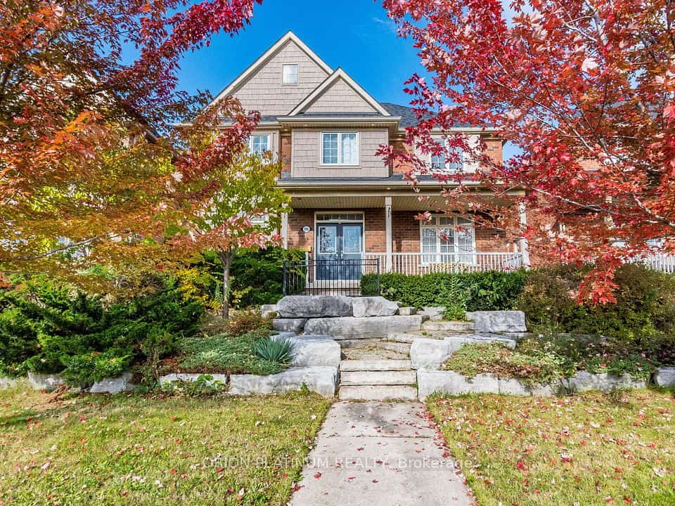 96 Thomas Street, Mississauga, ON L5M 1Y8