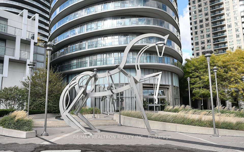 60 Absolute Avenue #1502, Mississauga, ON L4Z 0A9