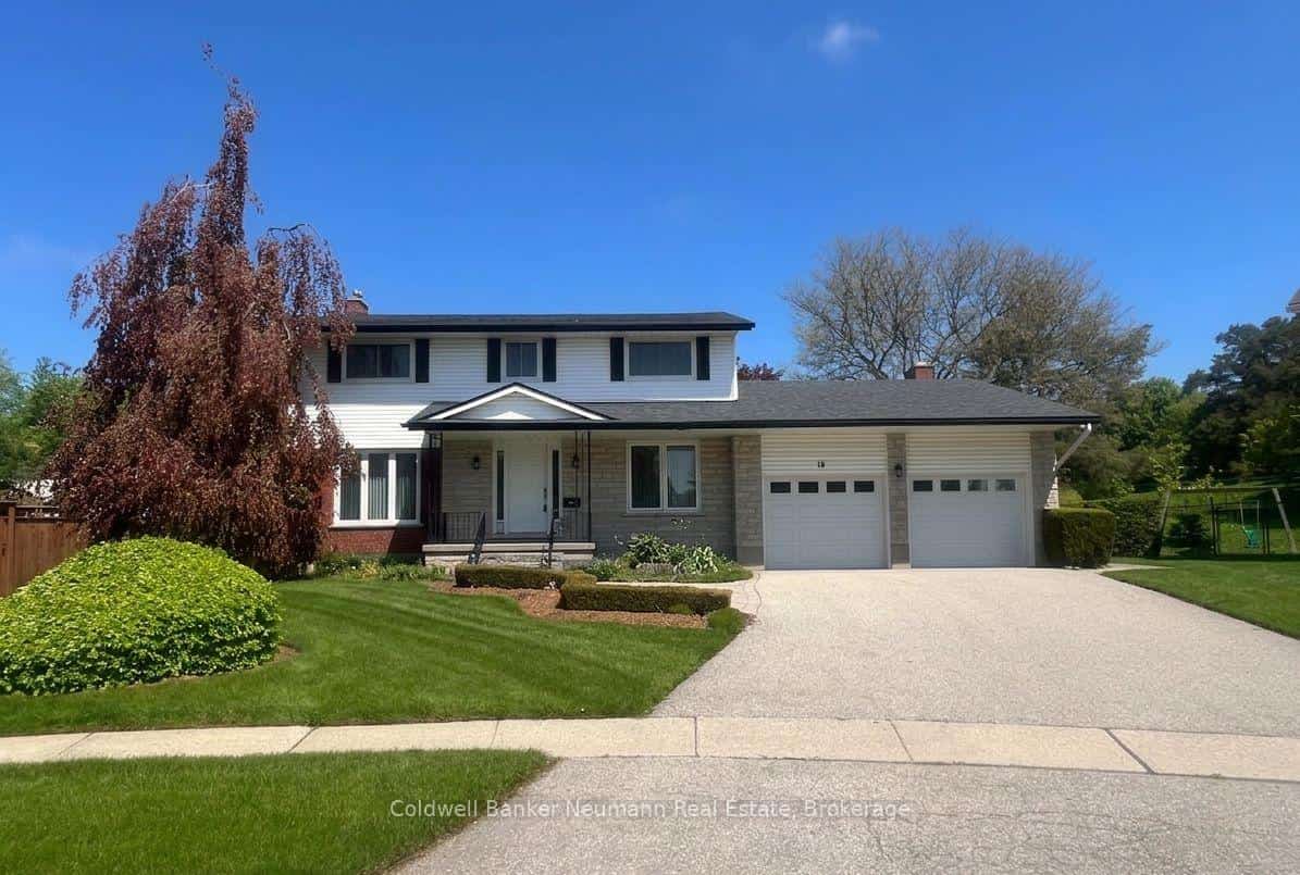 18 Carmine Place, Guelph, ON N1E 3V1