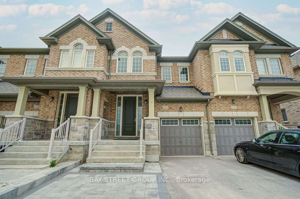 113 Drizzel Crescent, Richmond Hill, ON L4E 1G8