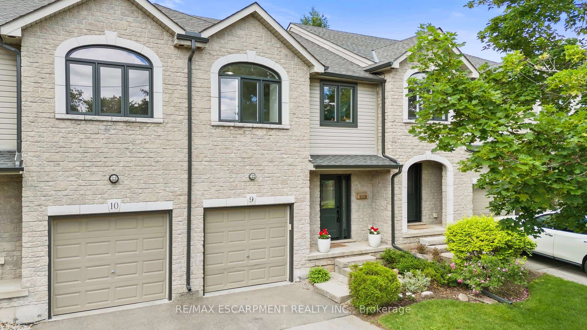 2110 Headon Road #9, Burlington, ON L7M 4S2