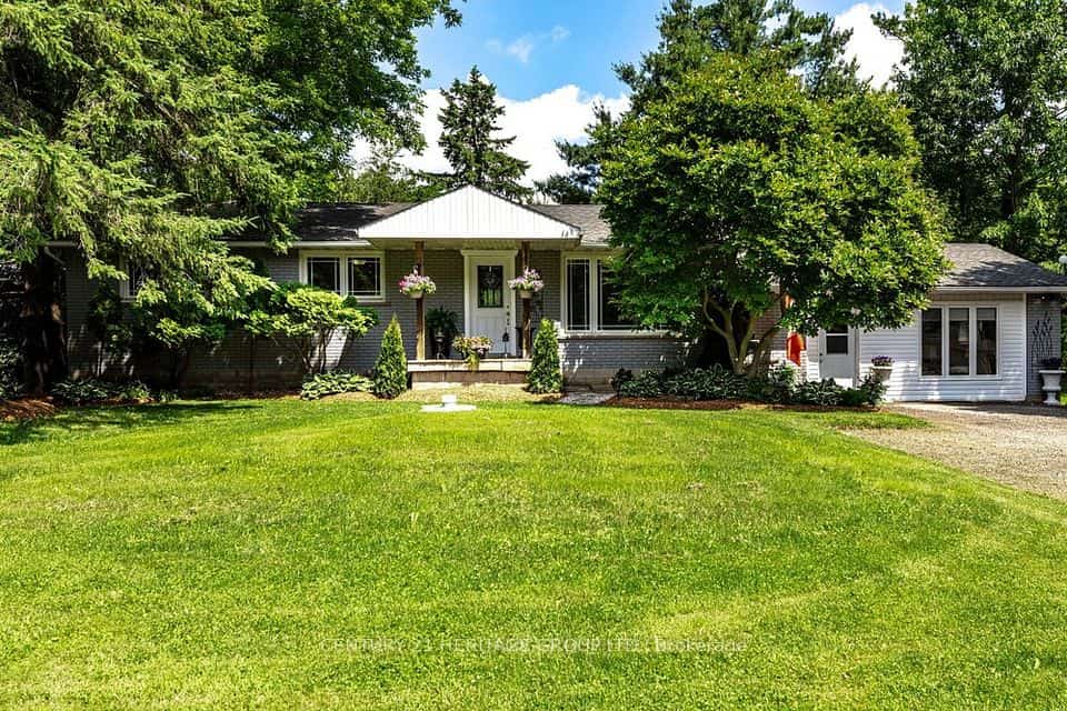 2147 Governors Road, Hamilton, ON L0R 1J0