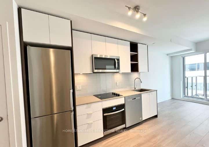 543 Richmond Street W #933, Toronto, ON M5V 1Y6