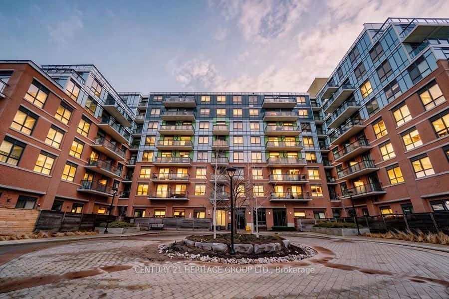 11611 Yonge Street #319, Richmond Hill, ON L4E 1G2