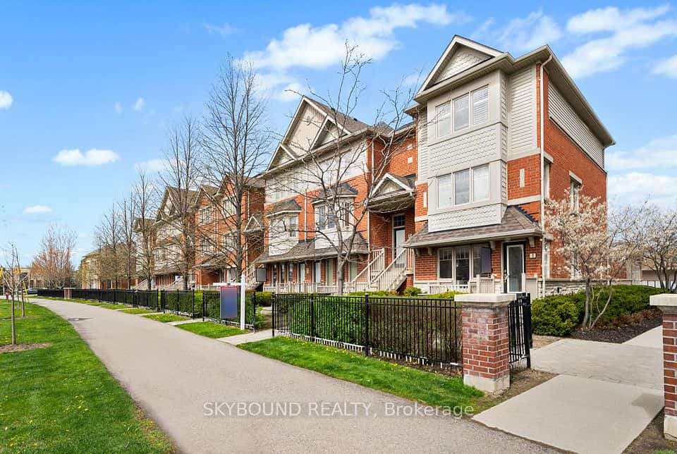 3375 Thomas Street #13, 14, Mississauga, ON L5M 0P7