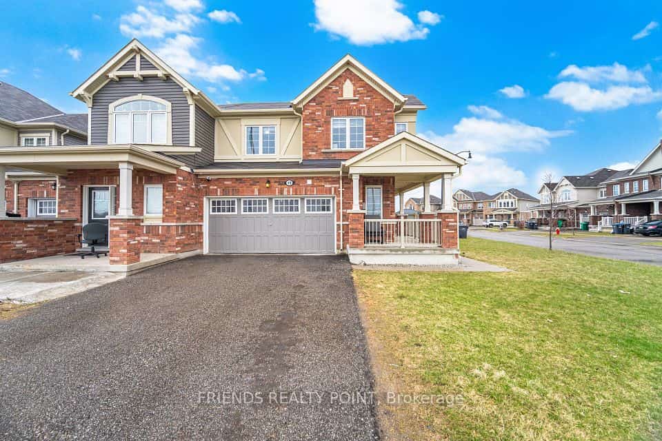 19 Donlamont Circle, Brampton, ON L7A 4T5