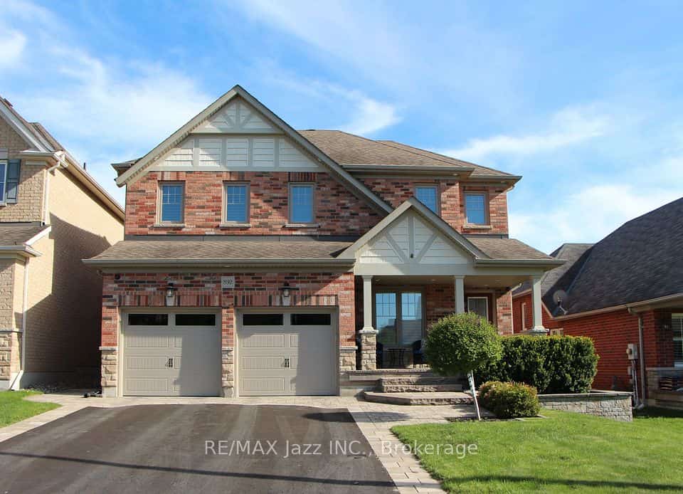 892 Barbados Street, Oshawa, ON L1J 0A5