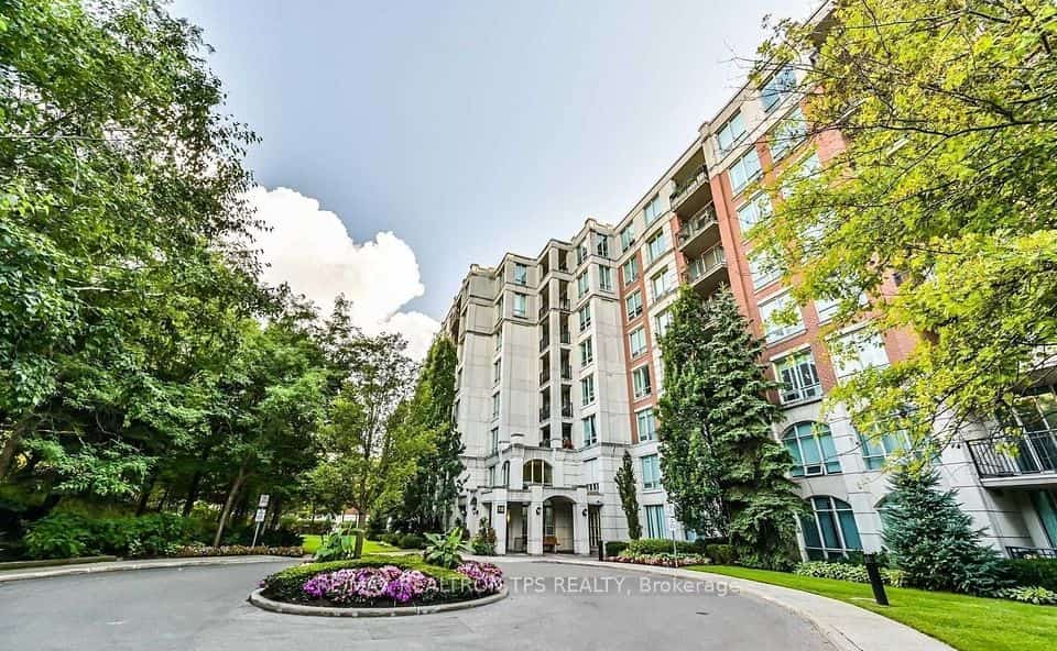 18 William Carson Crescent #PH903, Toronto, ON M2P 2G6