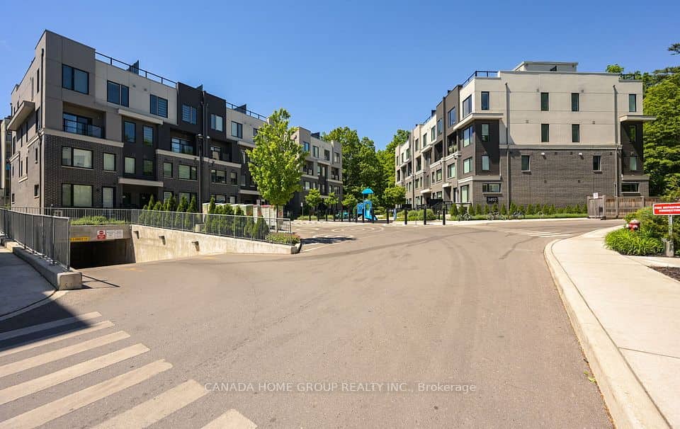 3492 Widdicombe Way, Mississauga