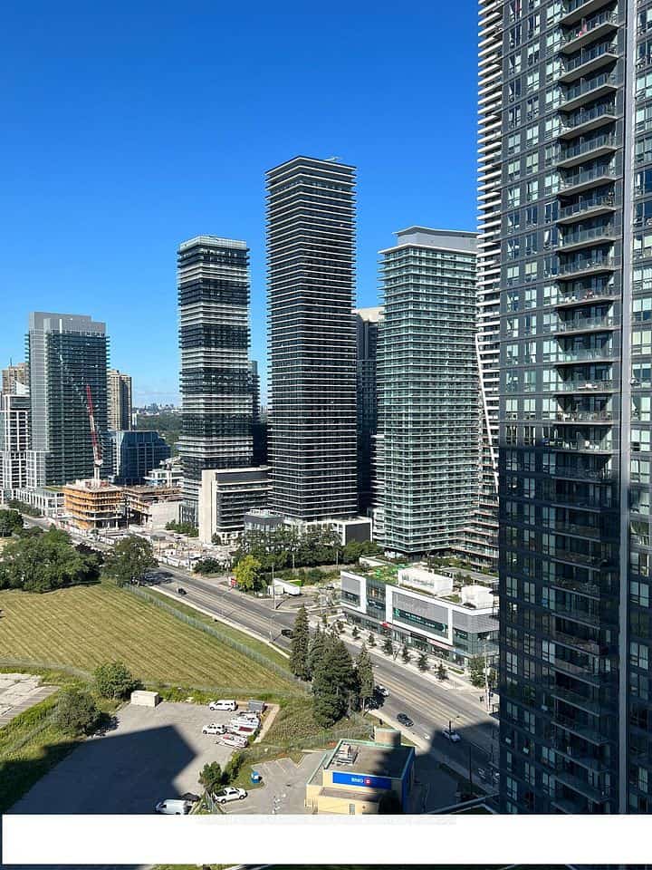 2220 Lake Shore Boulevard W #2508, Toronto, ON M8Y 3H8
