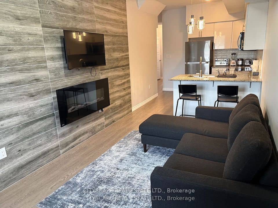 1430 Highland Road, Kitchener, Kitchener