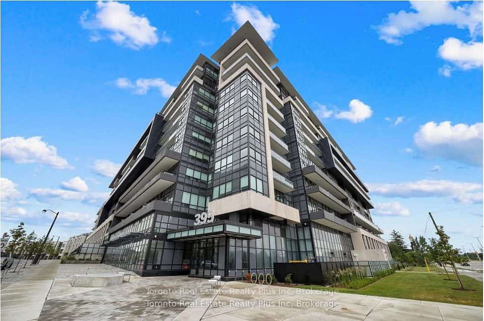 395 Dundas Street W #LPH03, Oakville, ON L6M 5R8