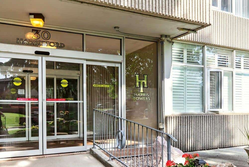 30 Harrisford Street #1107, Hamilton, ON L8K 6M9
