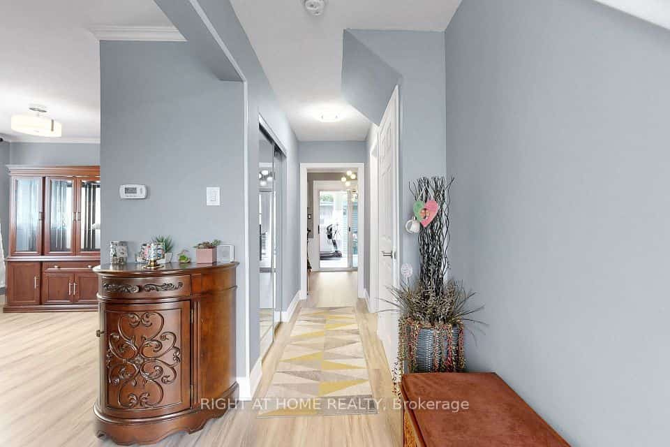 41 Flamingo Crescent, Brampton, ON L6T 2G6