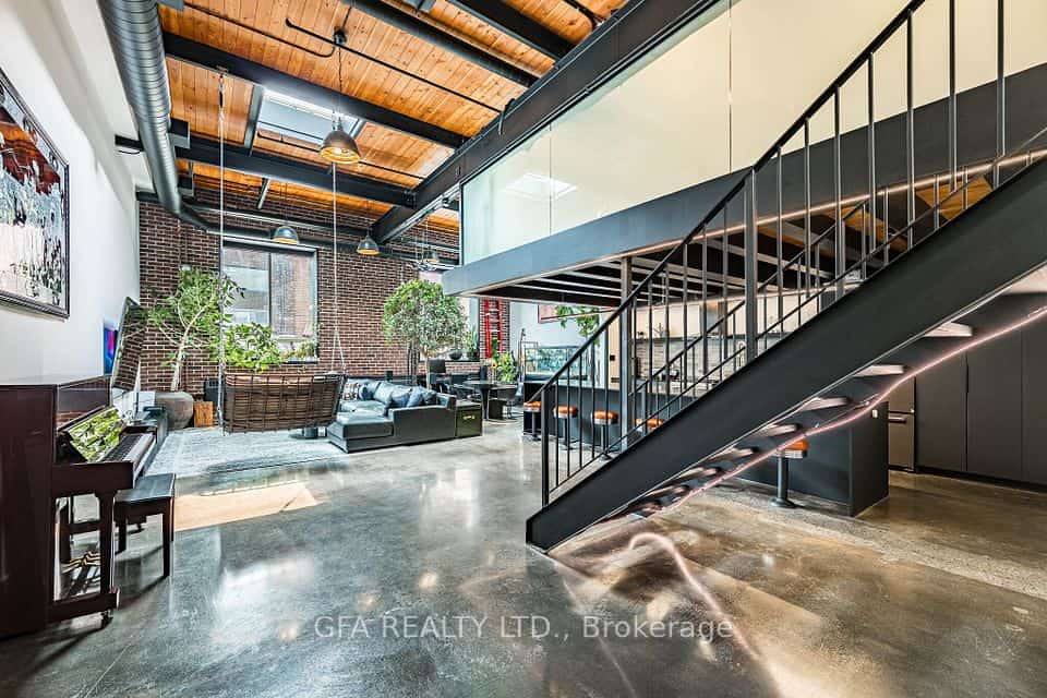 326 Carlaw Avenue #109, Toronto, ON M4M 3N8