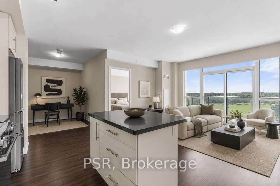 4699 Glen Erin Drive #407, Mississauga, ON L5M 2E5