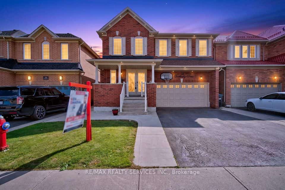 58 Quailvalley Drive, Brampton, ON L6R 0N4