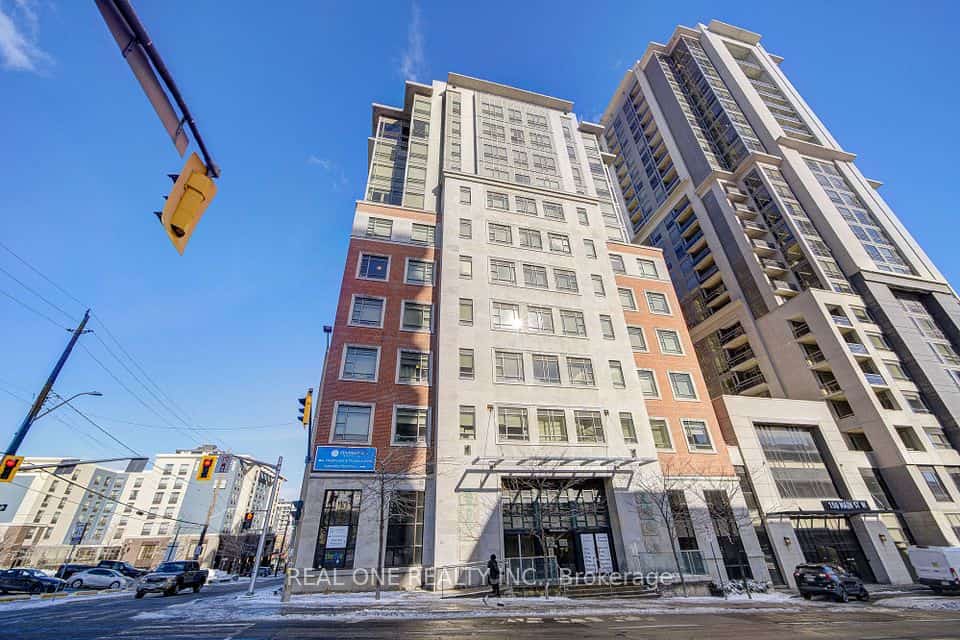 150 Main Street W #503, Hamilton, ON L8P 1H8