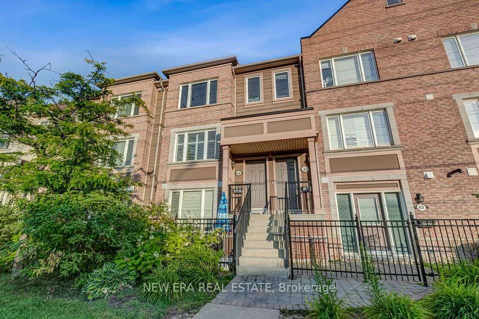 3056 Eglinton Avenue W #60, Mississauga, ON L5M 8E4